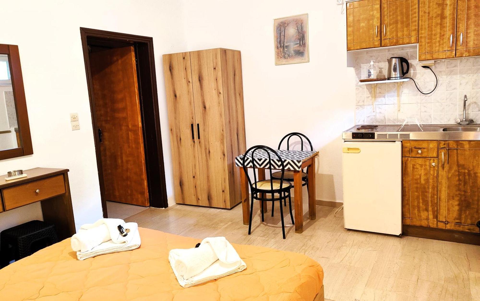 Eleni Apartments Sant George Beach Ájosz Jeórjosz Kültér fotó