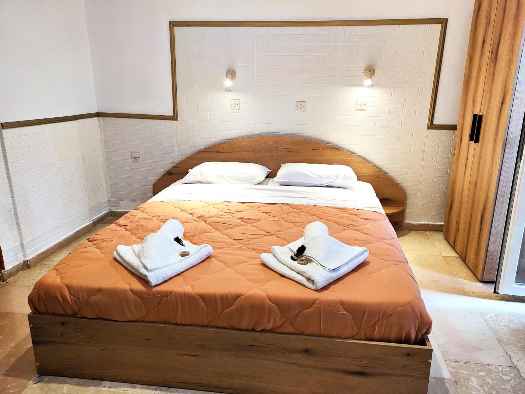 Eleni Apartments Sant George Beach Ájosz Jeórjosz Kültér fotó