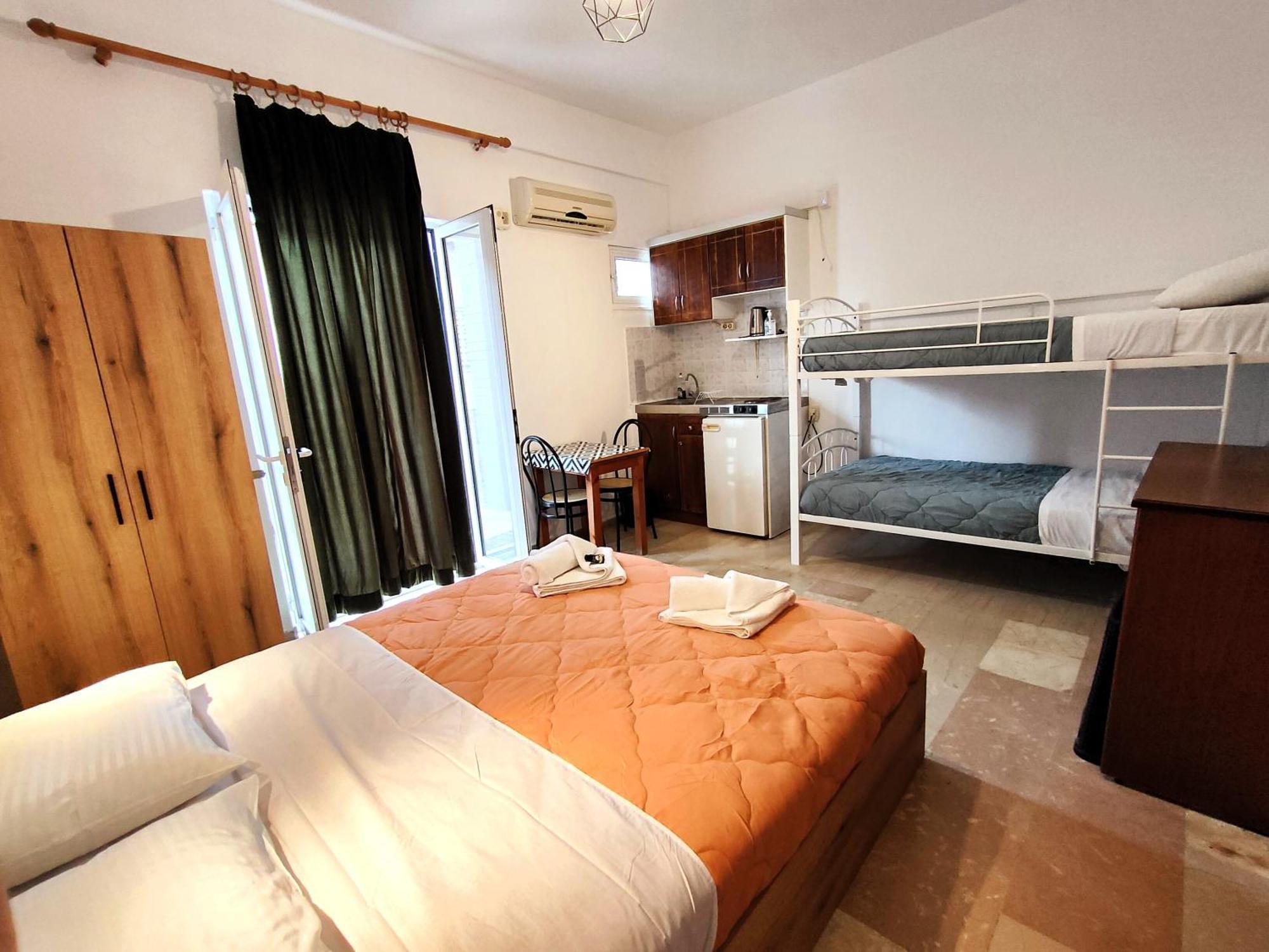 Eleni Apartments Sant George Beach Ájosz Jeórjosz Kültér fotó